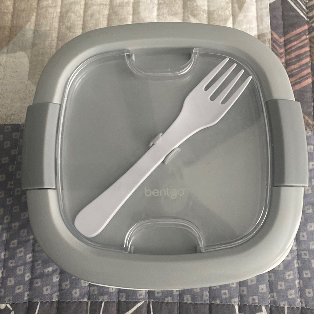 Bentgo Salad Container